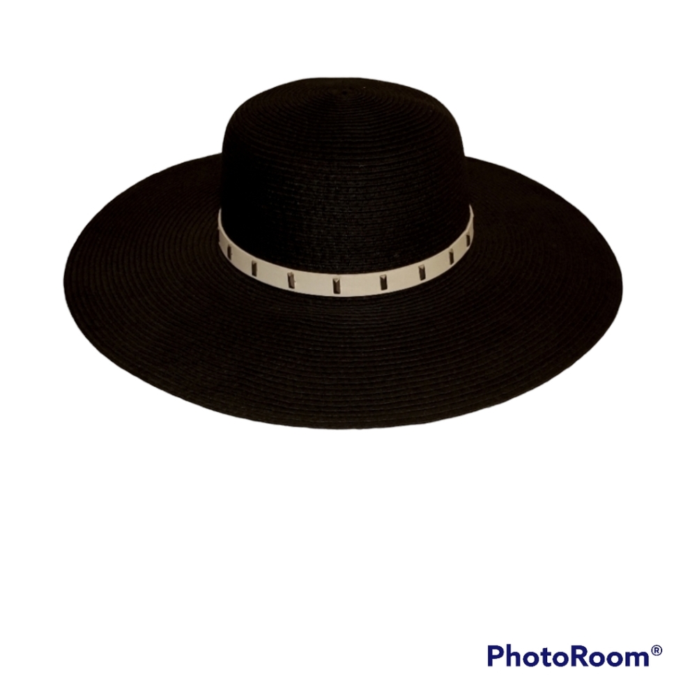 Floppy Black Sumner hat with white slim wide  brim. LIGHTWEIGHT